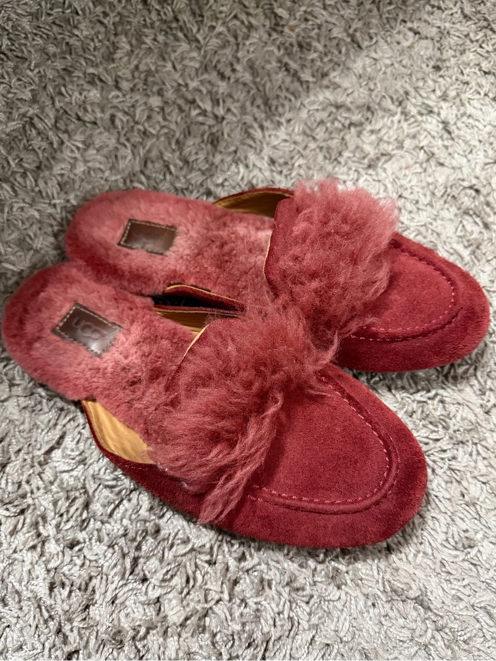 UGG Women's Burgundy Shaine Fluff Slippers 6